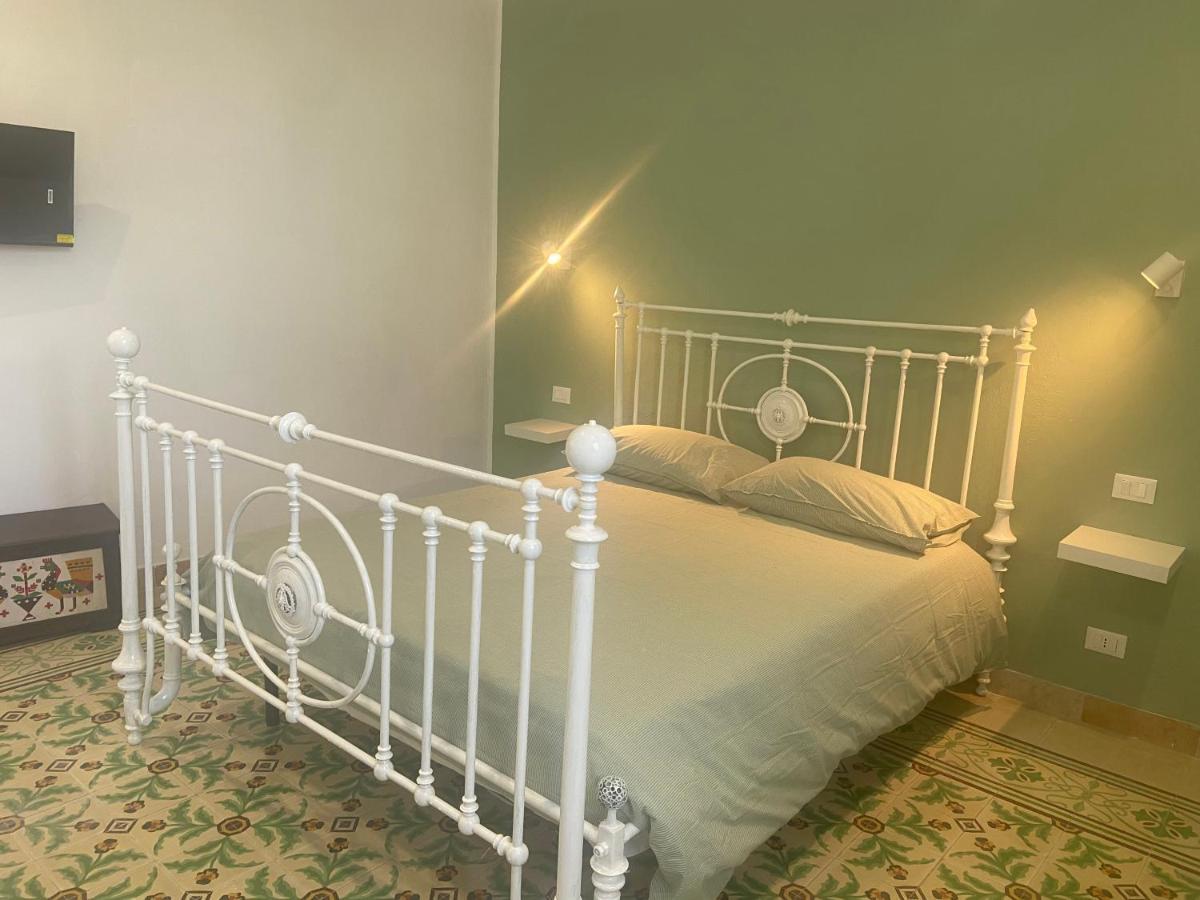 Bradamante Little Tower Apartment Trapani Luaran gambar